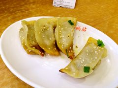 -小姜锅贴(凤凰街店)