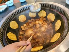 -老家大锅台·铁锅炖·地锅鸡(建邺文体路店)