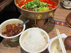 -成都你六姐·牛肉冒菜(城市集市合生汇店)