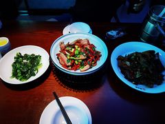 -唐师傅湘西名菜馆(武陵路店)