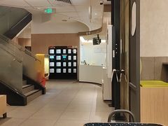 -麦当劳(西单明珠店)