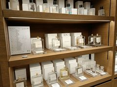 -茑屋书店(天目里店)