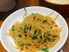 -小桃红·东北菜·春饼烤鸭(南阳湖街店)