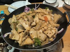 -五谷丰登·胶东海鲜·家常菜(张村店)