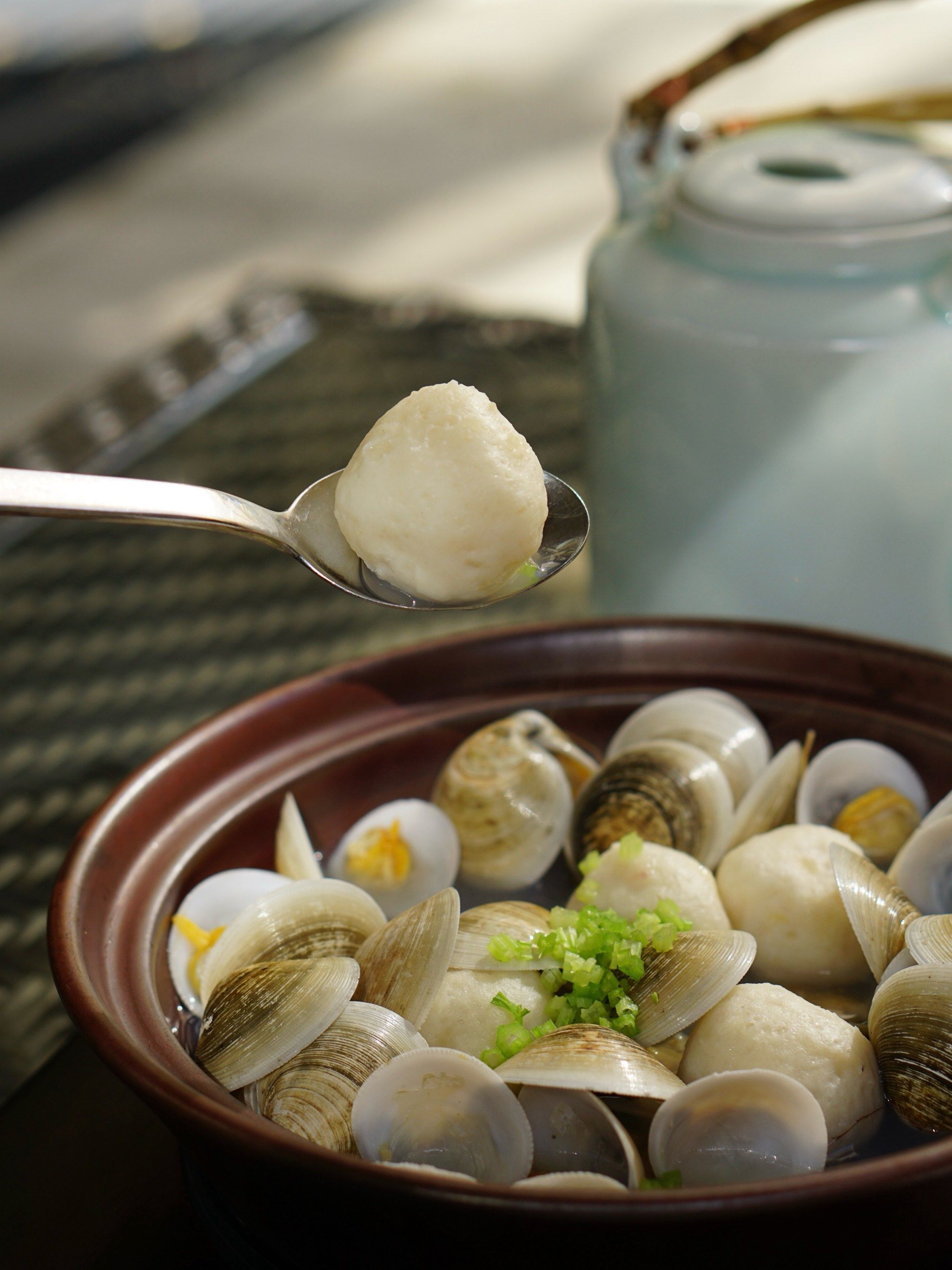 在cbd的公园里晒太阳吃粤菜太惬意了吧