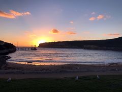 -12 Rocks Beach Bar Cafe