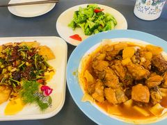 -伊带伊路新疆美食府(呼家楼店)
