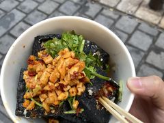 -黑色经典臭豆腐·湖南特产(坡子街店)