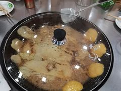 -屯老二农家铁锅炖·行业领军者(梅江店)