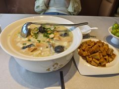 -郑庄脂渣海鲜楼(九水路店)
