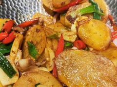 -隔壁老王·家常云南菜(花巷店)