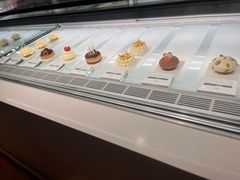 -潮一不贰·法式甜品·生日蛋糕·西式简餐(外滩店)