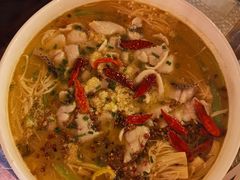 -爱啤精酿·民谣酒馆(滨江店)