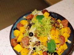 烤肉肠芒果沙拉-BE BRIGHT KITCHEN(正佳广场店)