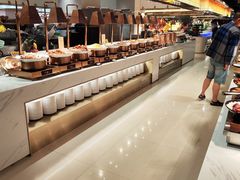 -享遇.锅姥姥牛排海鲜自助(小寨店)