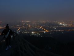 -鬼笑石后山停车场
