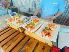 -怡豪大饭店·49楼旋转自助餐厅