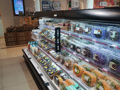 -盒马鲜生(丁香国际店)