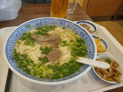 -陇兴楼兰州拉面(西安咸阳国际机场店)