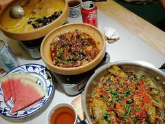 -湘钵钵(雁运家属院店)
