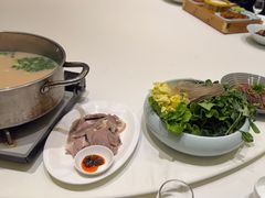 -梅花香里大酒店(郁金香路店)