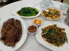-胜记烧鹅美食