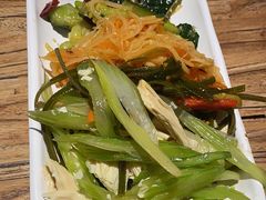 -平娃三宝烧烤·面食(南小街店)