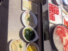-倍儿红喜临门火锅(文兴路店)