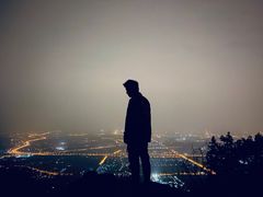 -鬼笑石后山停车场