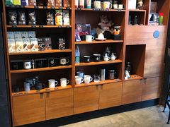 -星巴克(呼和浩特民族商场店)