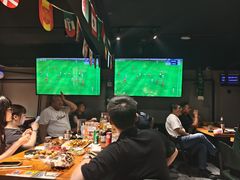-京狮炙燥·精酿烧烤(首经贸店)