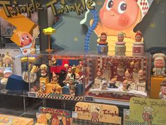 -泡泡玛特POPMART(蓝色港湾店)