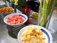 -昆山裕元花园酒店·温莎西餐厅