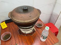 -威邵鸡煲(西华路总店)