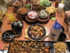 -肥肥虾庄·金牌油焖大虾(杨园滨江时代walk店)