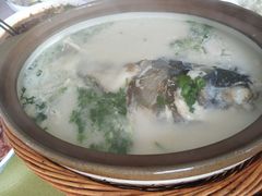 -天乐农家鱼头王(天目湖店)