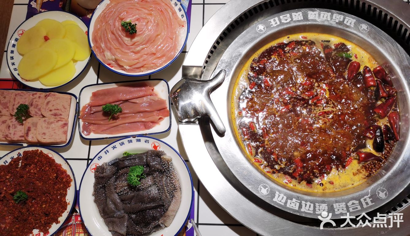 暖冬打卡陈赫开的火锅店
