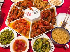 -龙巢盱眙龙虾·牛蛙·烧烤宵夜(八卦岭店)
