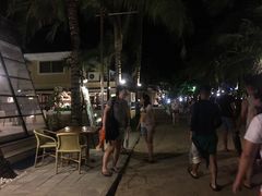 -Jonah's Fruit Shake & Snack Bar