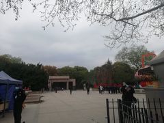 -上海市龙华烈士陵园