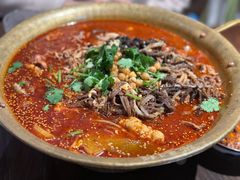 -张翻越·川渝冒菜·武汉黑鸭煲(城北万象城店)