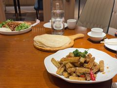 -小桃红·东北菜·春饼烤鸭(南阳湖街店)