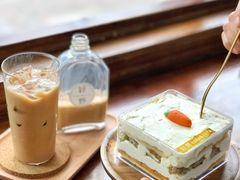 胡萝卜盒子蛋糕-好野HOYE(堇山中路店)
