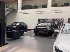 -上海星瀚奔驰4S店(红柳路店)