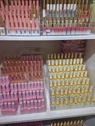 -尤米一站式美甲美睫