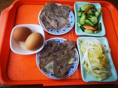 -伊穆祥牛肉面总店·清真