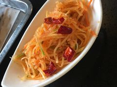 -鸣记脆皮烤鱼·海鲜烤鱼(三八广场店)