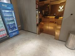 -威克健身游泳(万菱汇店)
