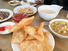 -努尔古丽奶茶