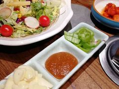 -明洞阿姨·韩式酱蟹烤肉·创意料理(三元桥店)